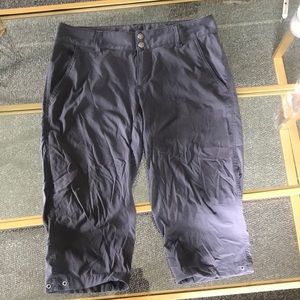 Columbia Capri hiking pants
